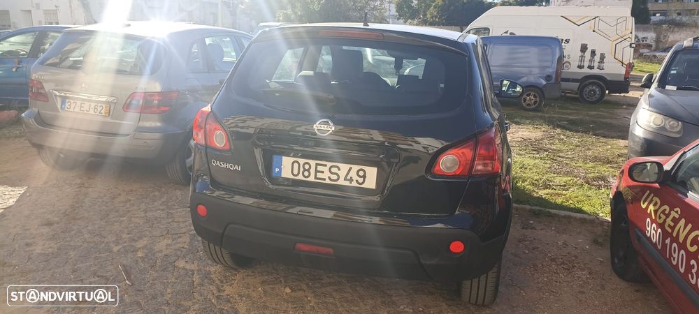 Nissan Qashqai 2.0 dCi Tekna FPD - 8