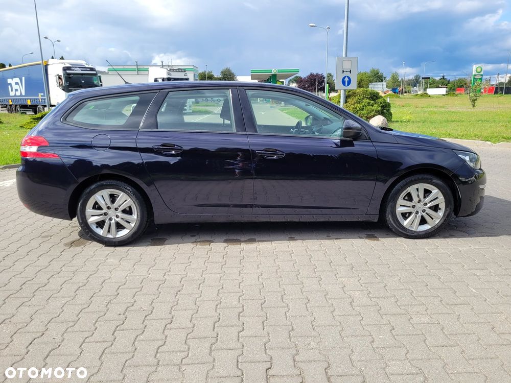 Peugeot 308 1.2 PureTech Allure S&S - 3