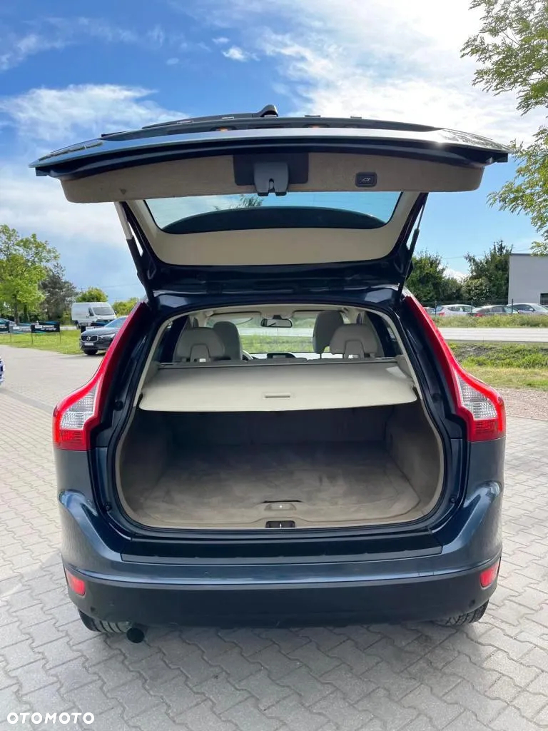 Volvo XC 60 D4 Summum - 10