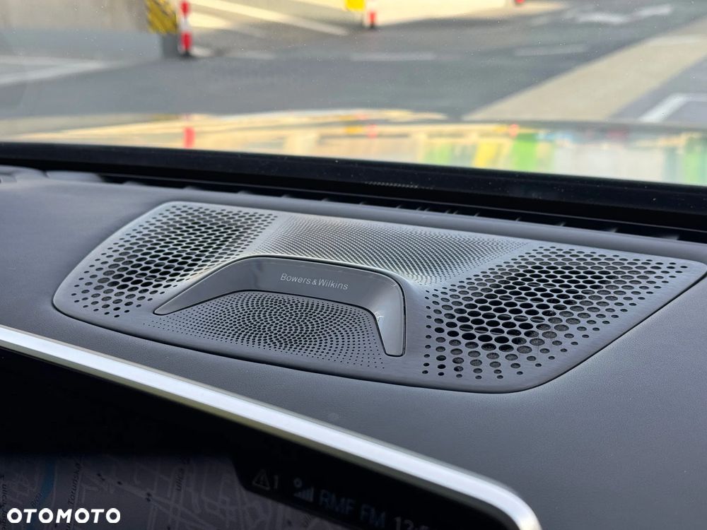 BMW Seria 7 M760Li xDrive - 34