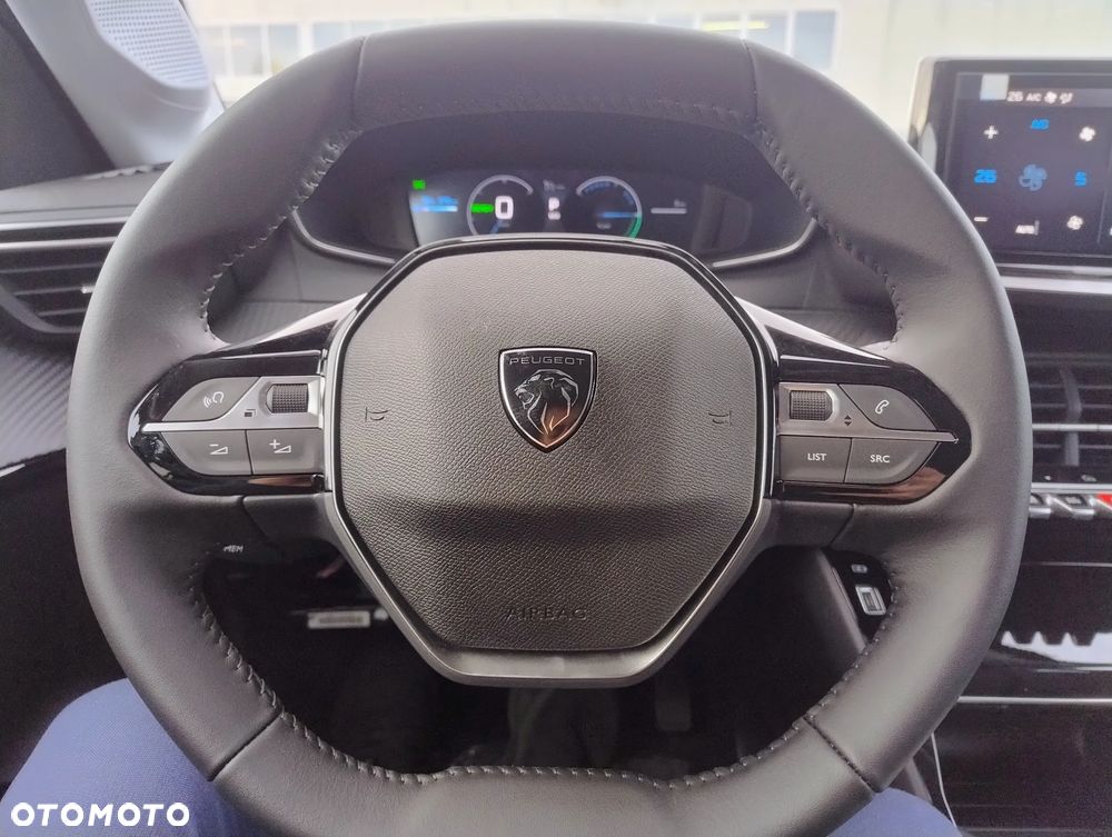 Peugeot 208 Allure - 16