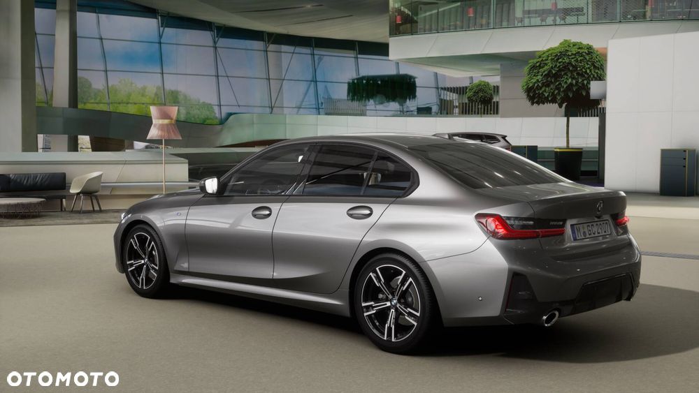 BMW Seria 3 318i M Sport - 4