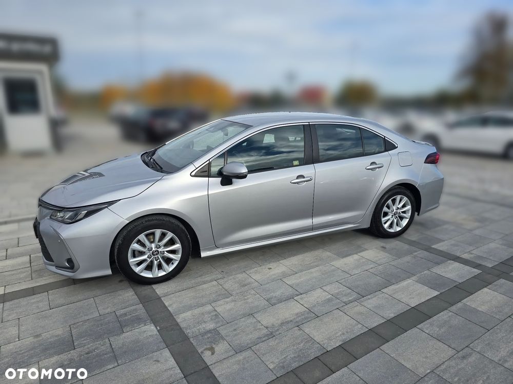 Toyota Corolla 1.8 Hybrid Comfort - 10
