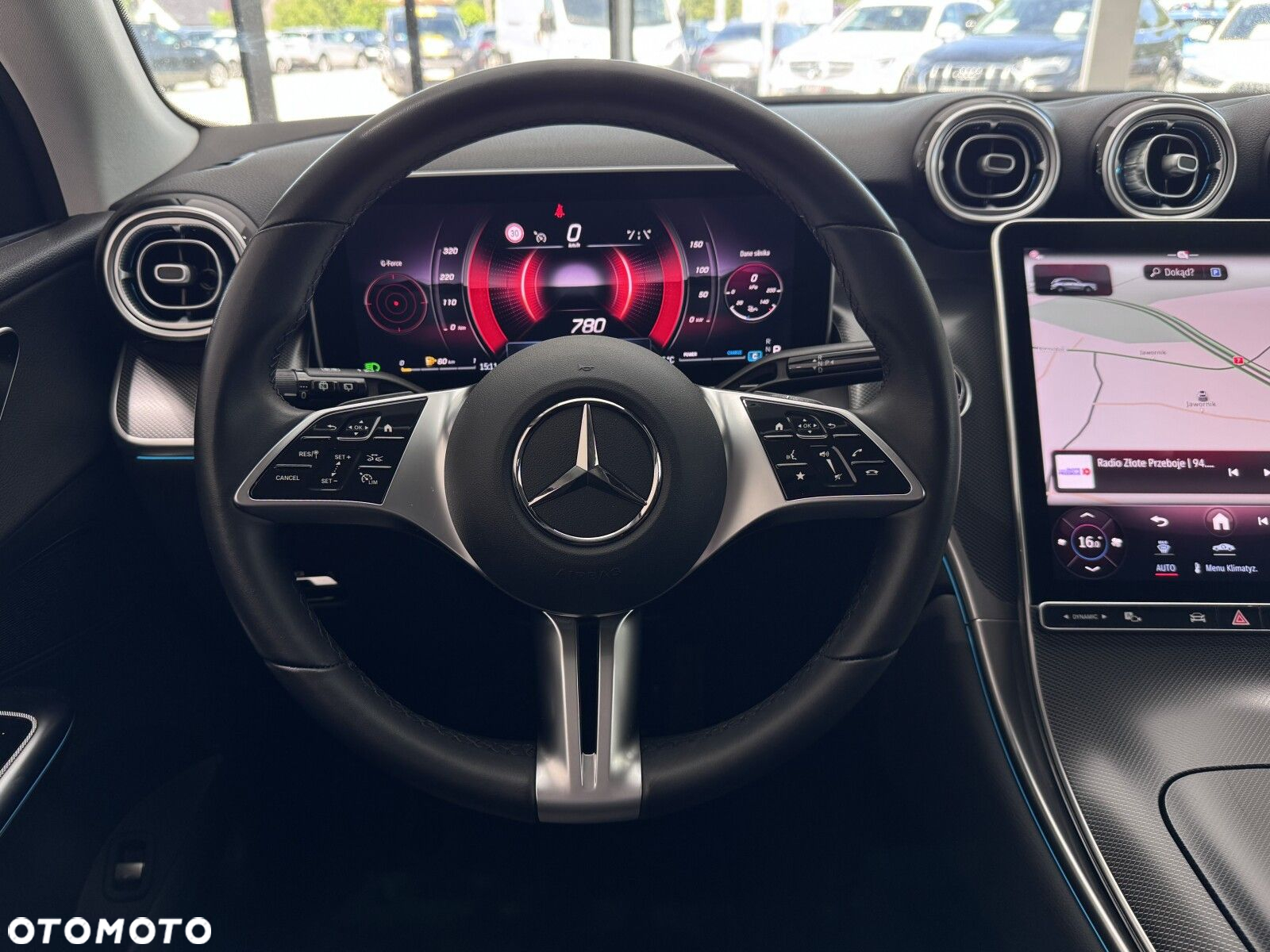 Mercedes-Benz GLC - 15
