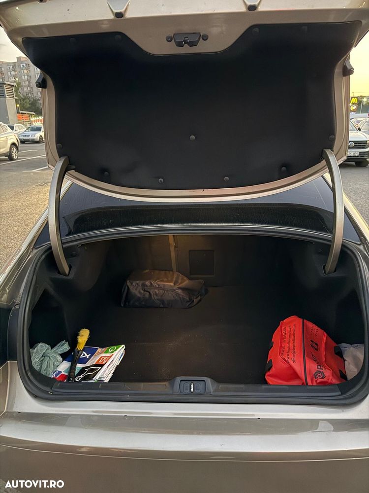 Citroën C5 2.0i 16V H3+ Confort - 13