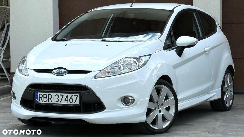 Ford Fiesta - 36