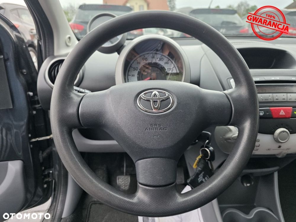 Toyota Aygo - 25