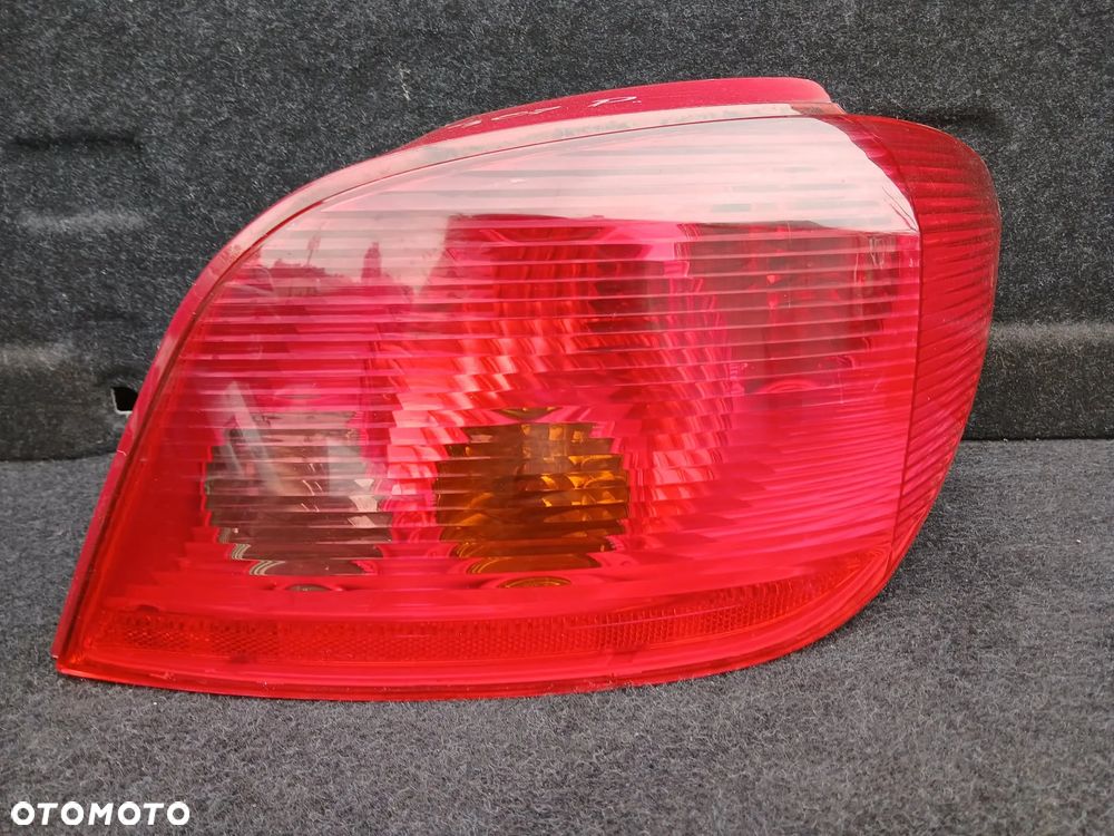 Peugeot 307 HB lampa tylna - 1