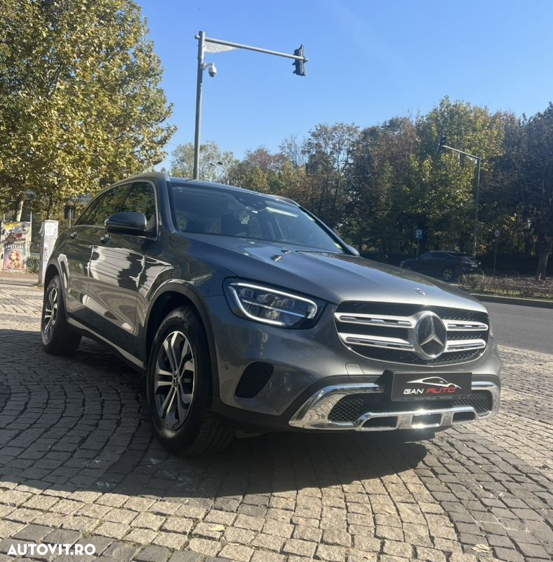 Mercedes-Benz GLC 220 d 4MATIC - 14