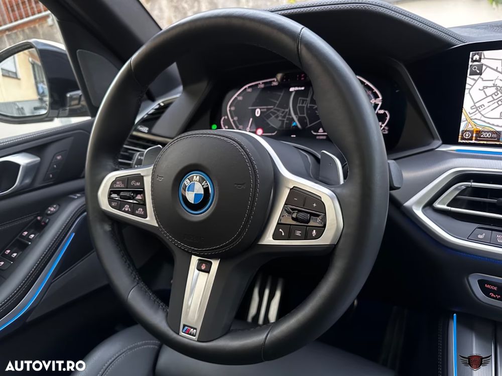 BMW X5 xDrive45e - 15