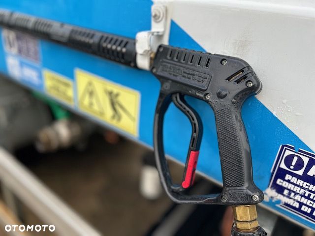 Iveco 150E22 Myjka pojazd do mycia i dezynfekcji pojemników na odpady / śmieci FARID - 7