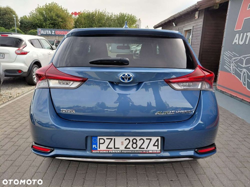 Toyota Auris - 7