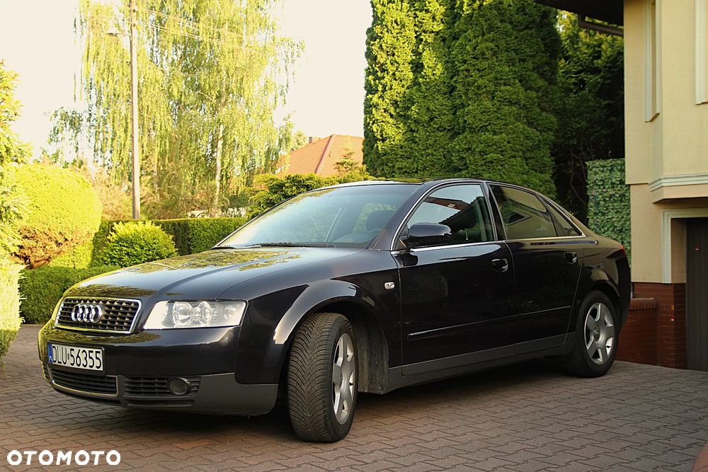 Audi A4 Limousine - 15