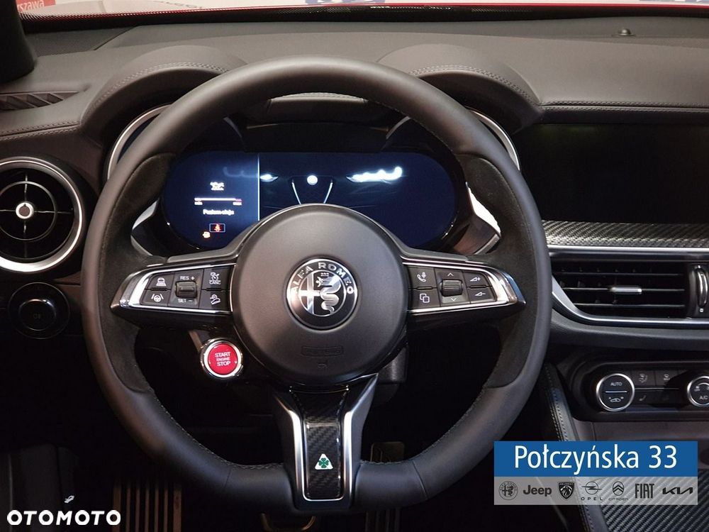 Alfa Romeo Stelvio - 26