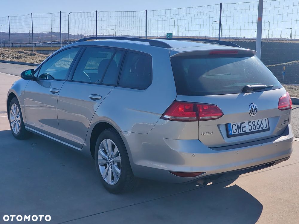 Volkswagen Golf 1.6 TDI Highline - 3