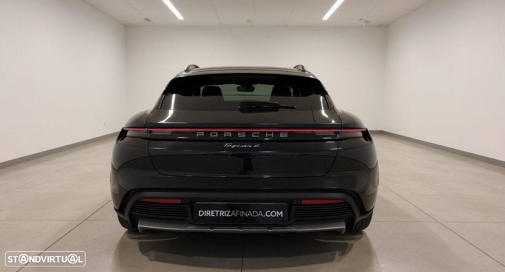 Porsche Taycan Cross Turismo 4 - 4