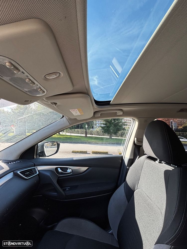 Nissan Qashqai 1.5 dCi N-Connecta Led - 17