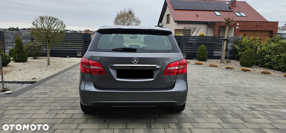 Mercedes-Benz Klasa B 200 CDI (BlueEFFICIENCY) 7G-DCT - 19