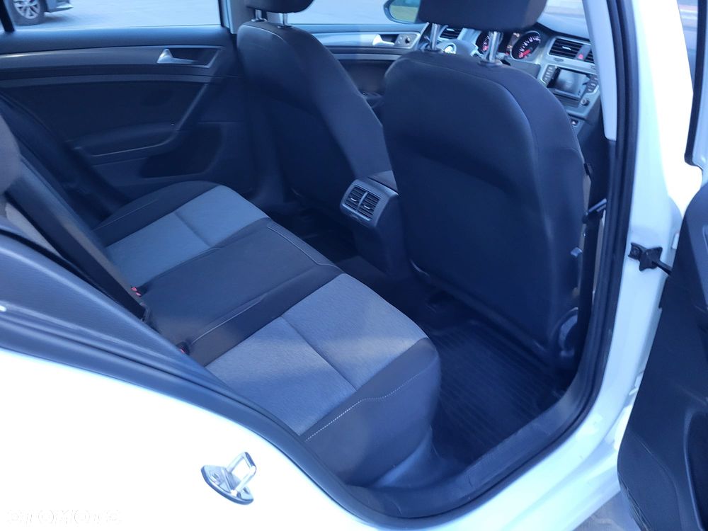 Volkswagen Golf Variant 1.2 TSI BMT Trendline - 14
