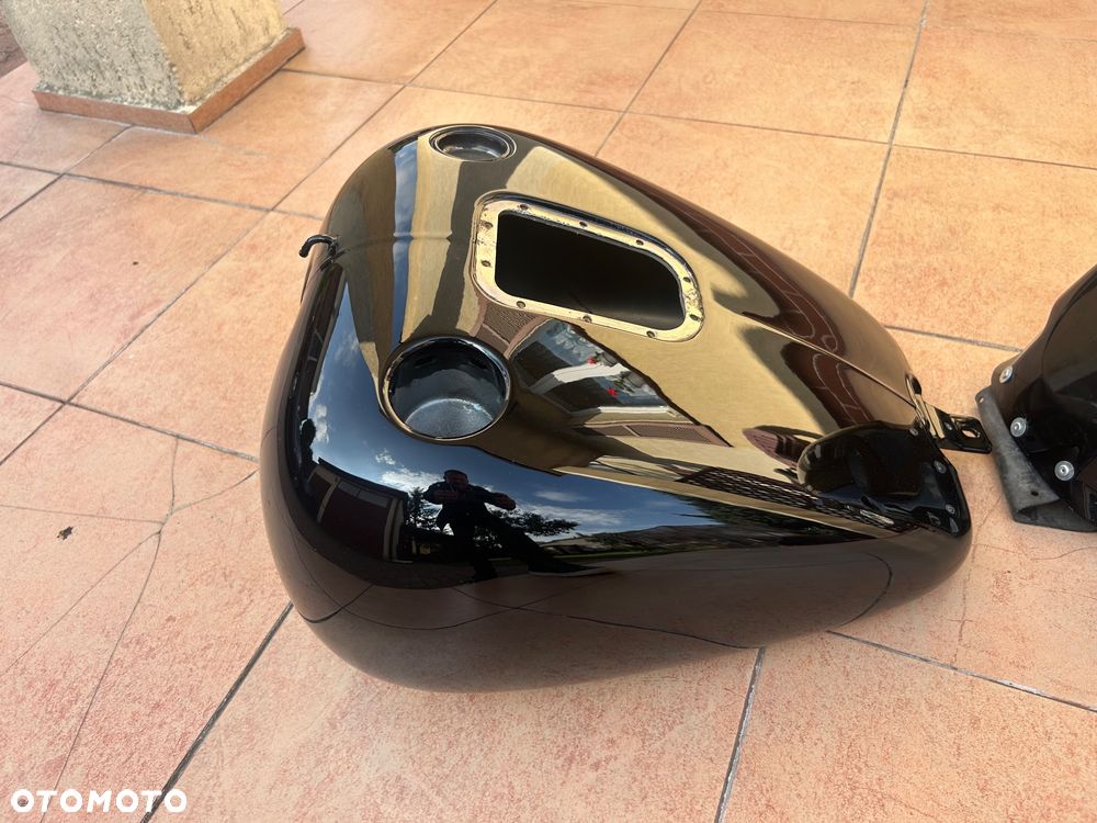 Harley Davidson Softail zbiornik paliwa bak - 2
