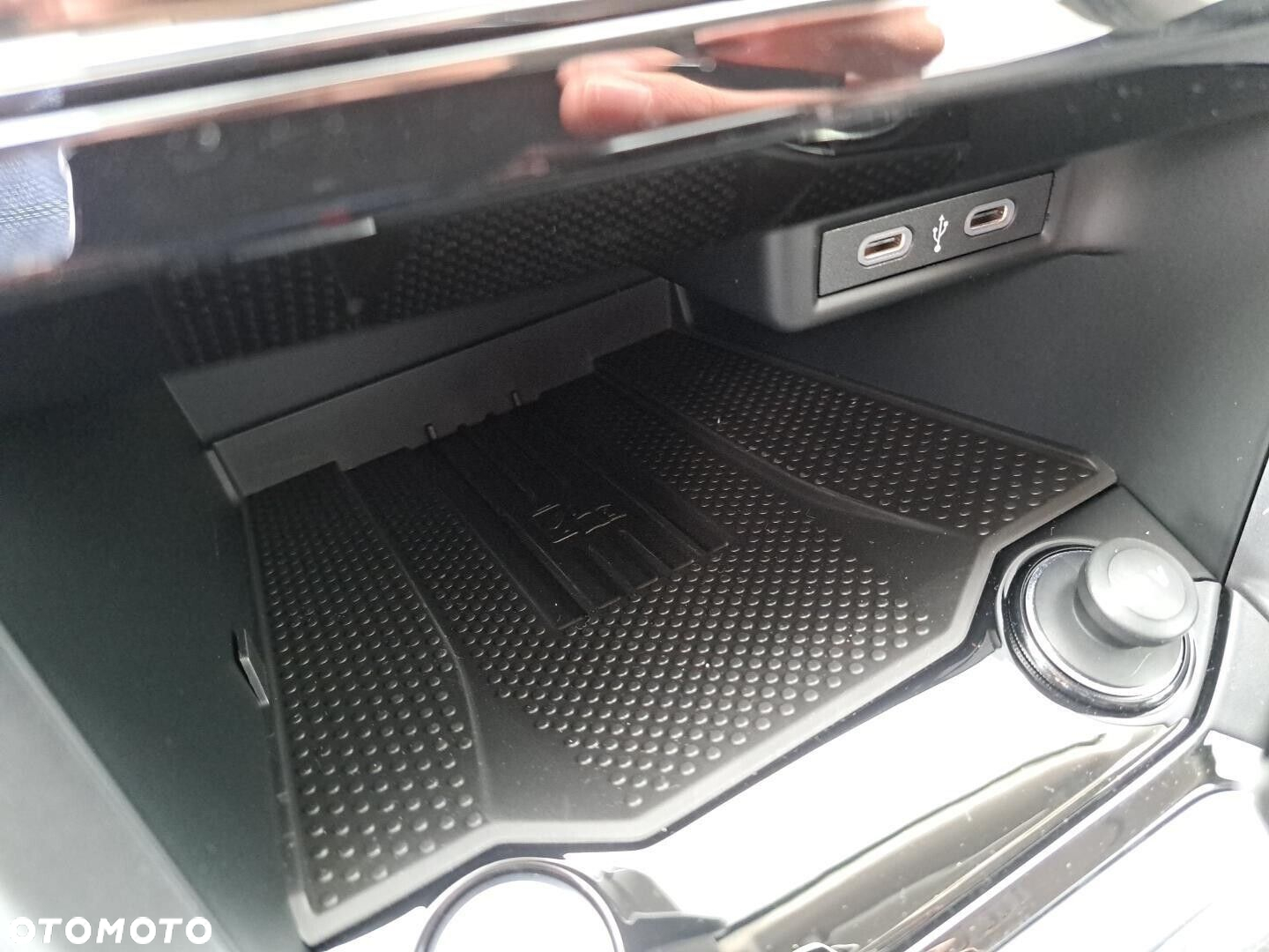 Volkswagen T-Roc - 27