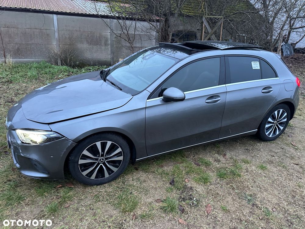 Mercedes-Benz Klasa A 180 d 7G-DCT Edition 2020 - 33