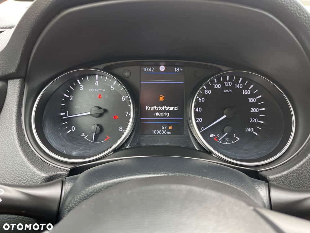 Nissan Qashqai 1.3 DIG-T MHEV Tekna - 21