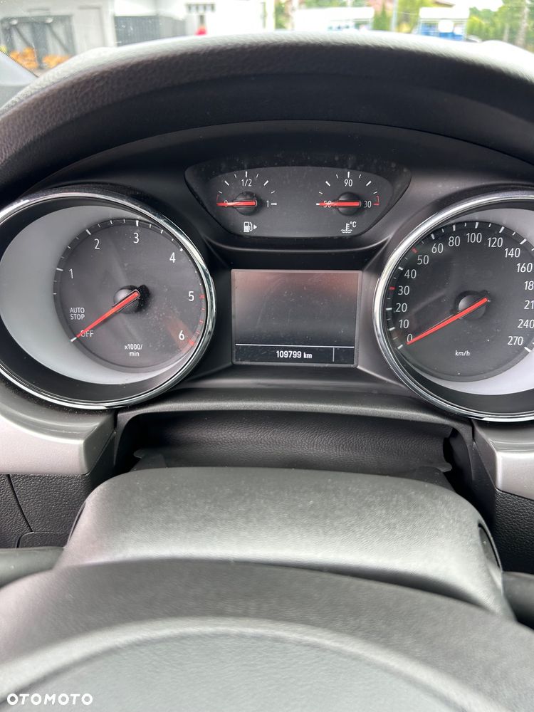 Opel Astra 1.5 CDTI 2020 S&S - 11