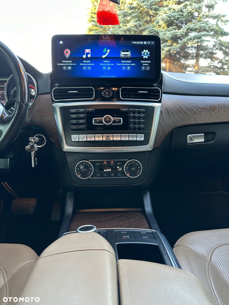 Mercedes-Benz GL 350 BlueTec 4-Matic - 10