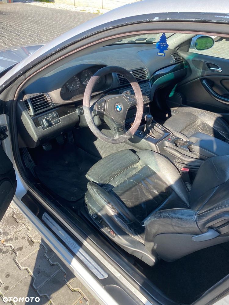 BMW Seria 3 323i - 8