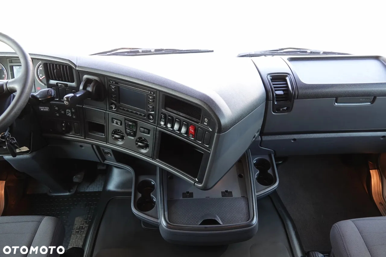 Scania R 450 / RETARDER / BEZ EGR / NISKA KABINA / SPROWADZONA / PO KONTRAKCIE SERWISOWYM - 27