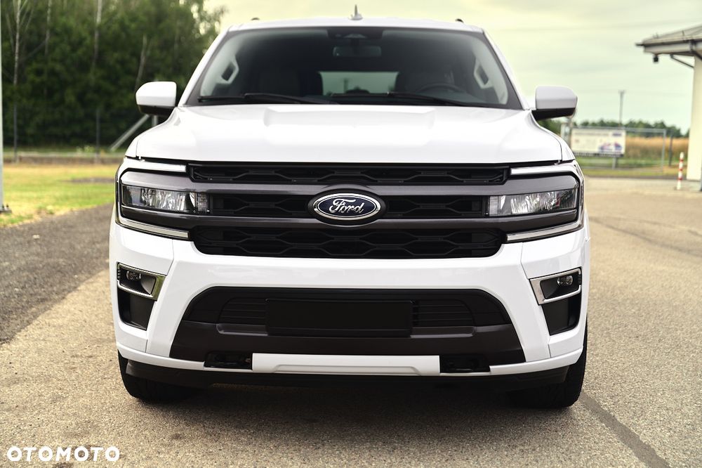 Ford Expedition - 18