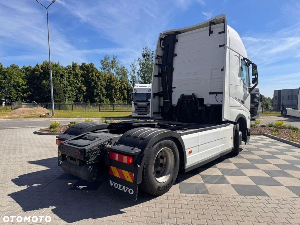 Volvo FH 4X2 460 Globetrotter XL - 7