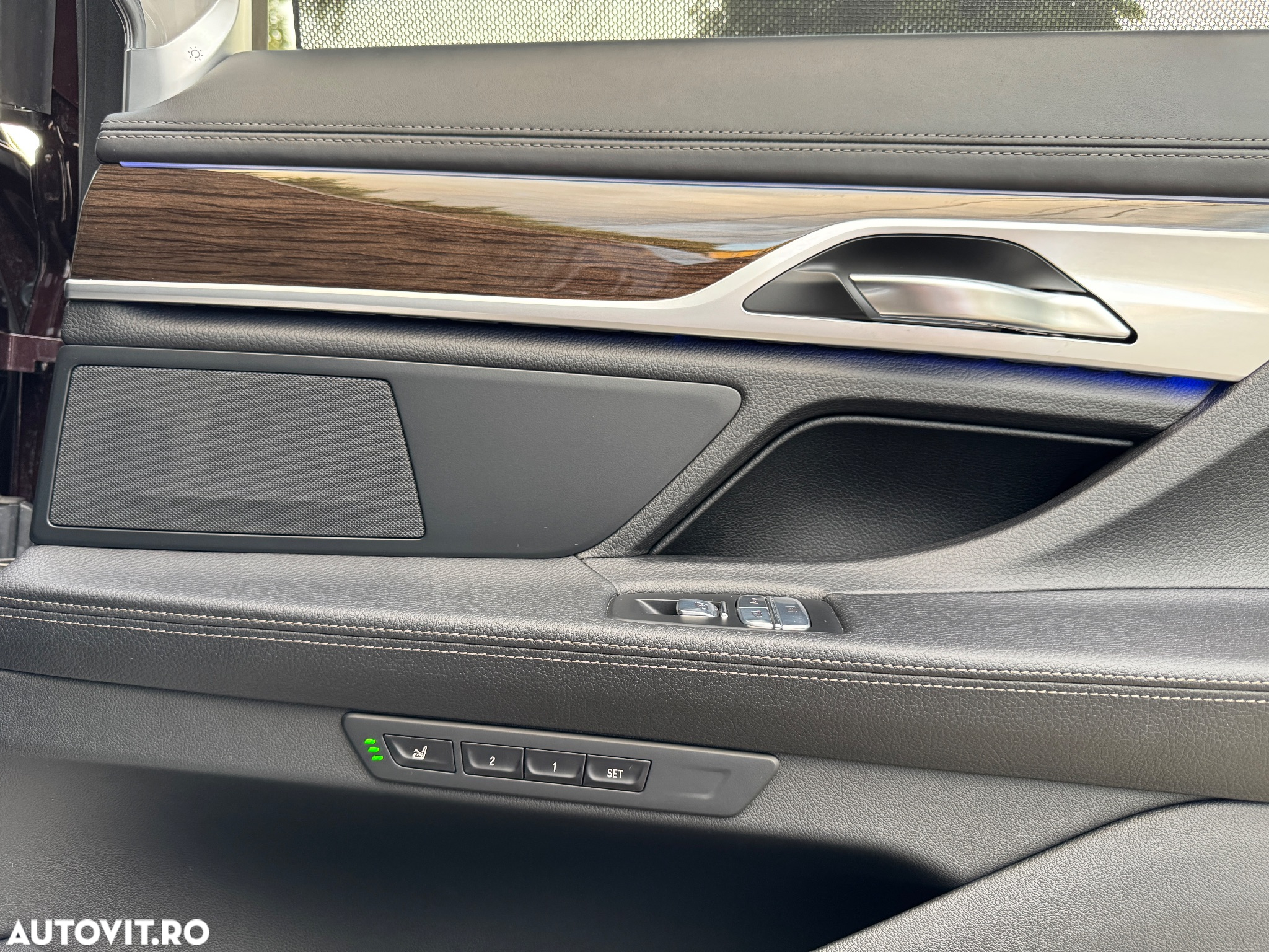 BMW Seria 7 745Le xDrive AT PHEV - 17
