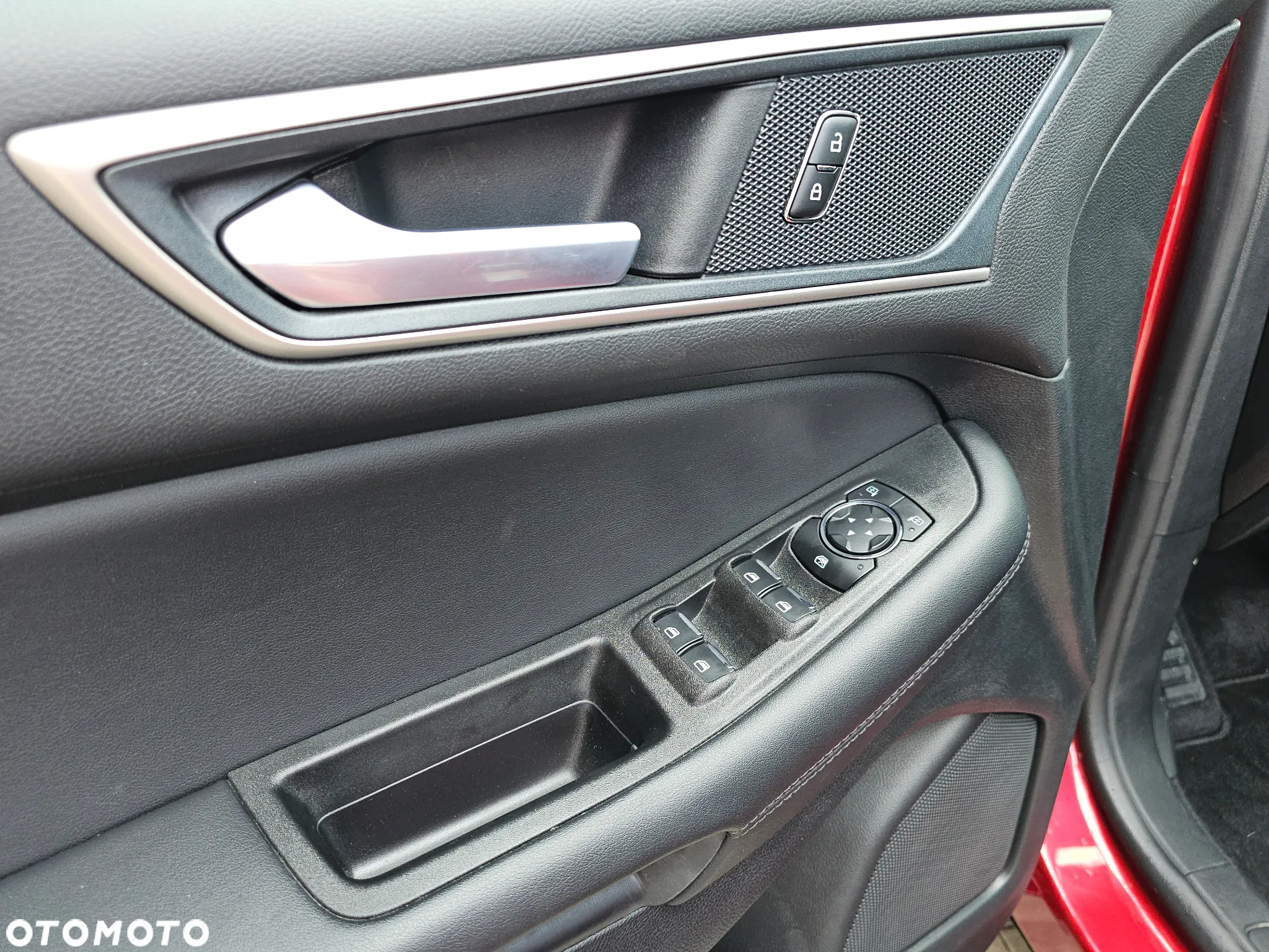 Ford Edge - 13