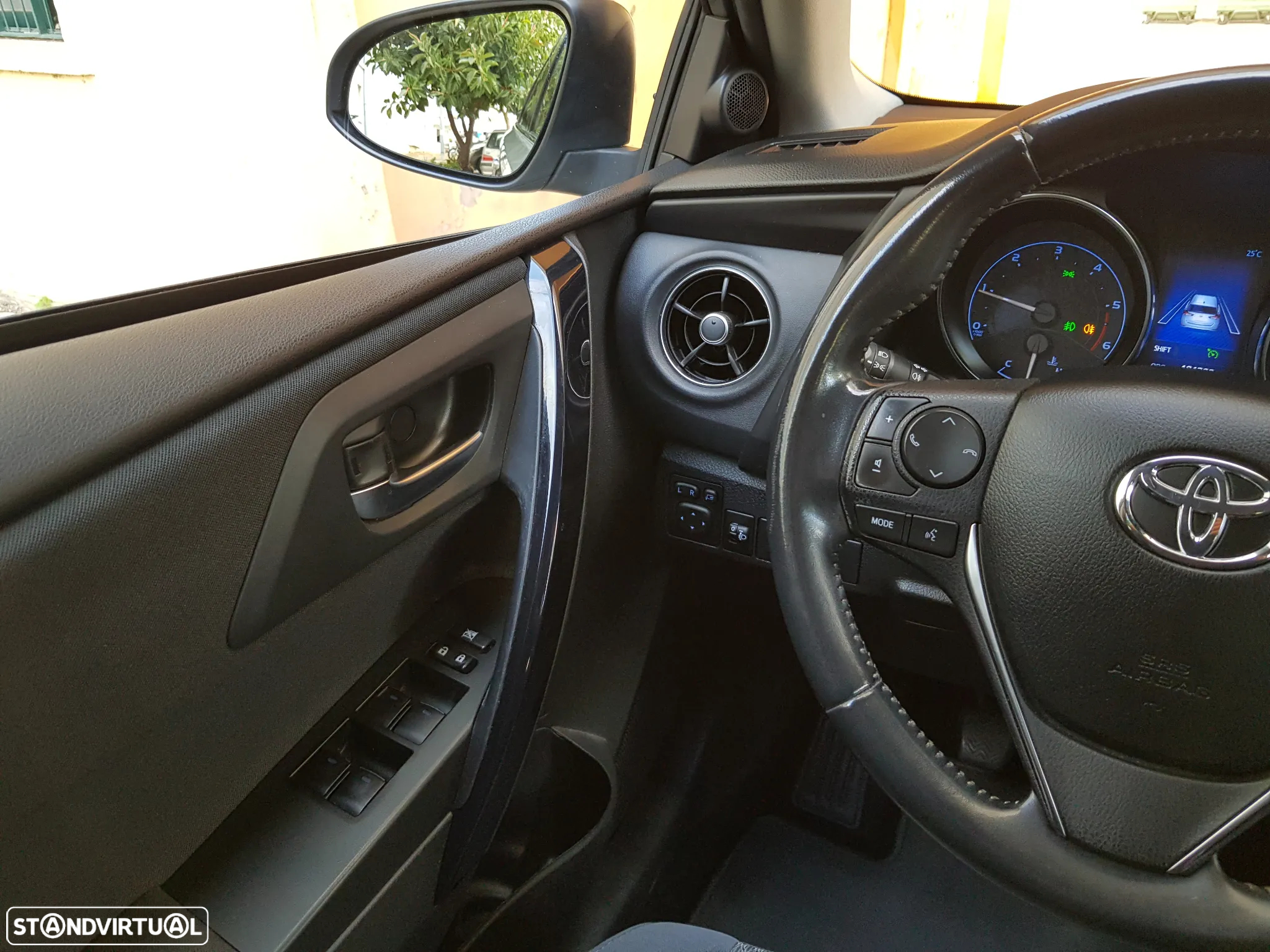 Toyota Auris Touring Sports 1.4 D-4D Comfort+Pack Sport - 20