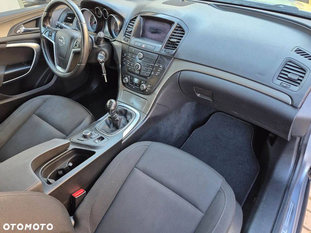 Opel Insignia 1.8 Cosmo - 10