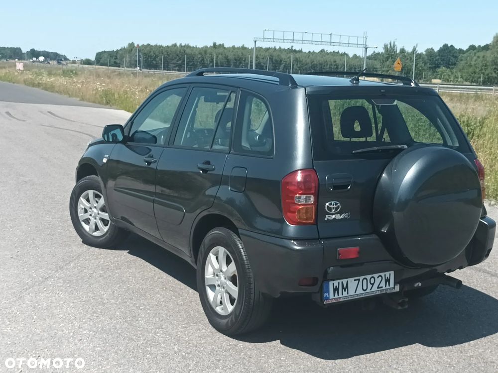 Toyota RAV4 1.8 VVT-i Terra 2WD - 13