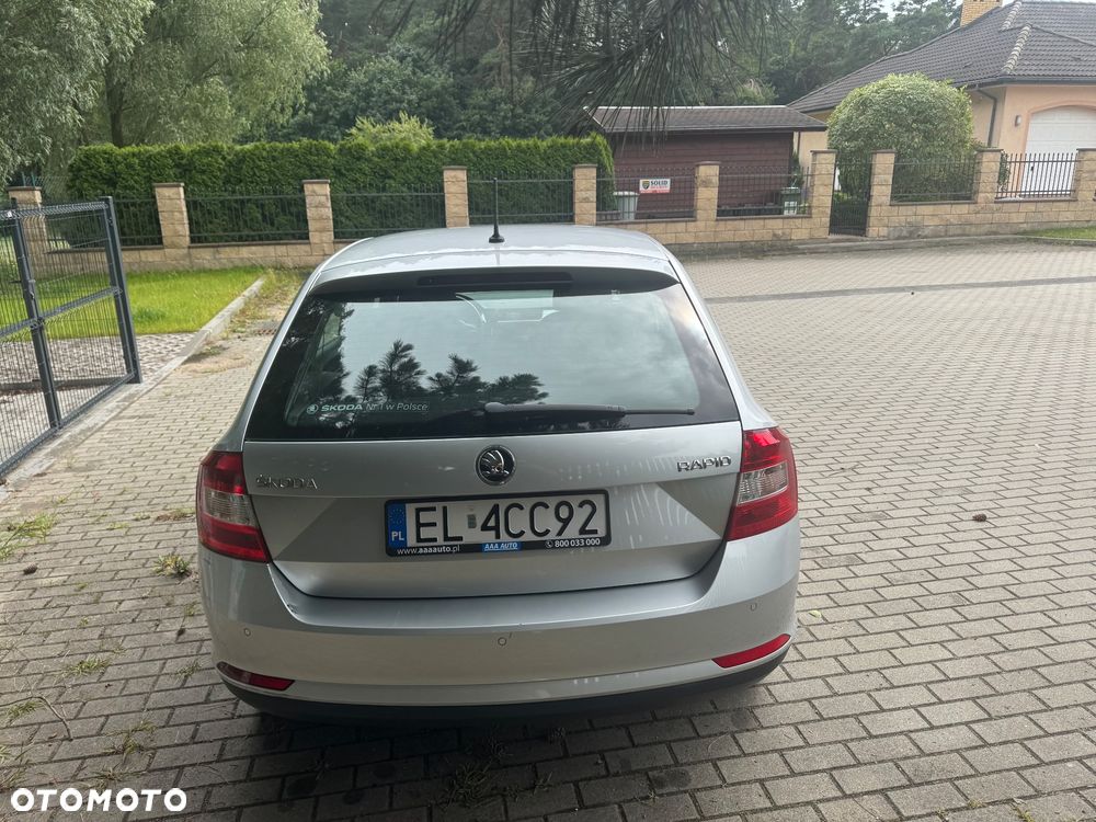 Skoda RAPID Spb 1.4 TDI DPF Ambition DSG - 6