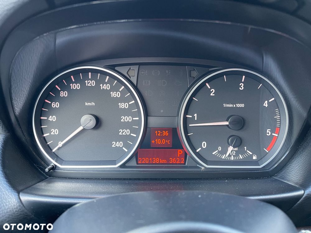 BMW Seria 1 118d Sport Line - 8