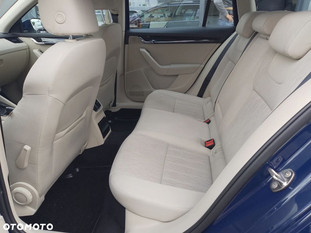 Skoda Octavia 1.4 TSI Style - 19