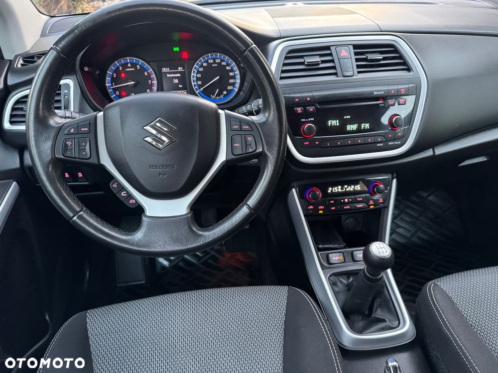 Suzuki SX4 S-Cross 1.6 VVT 4x2 limited+ - 25