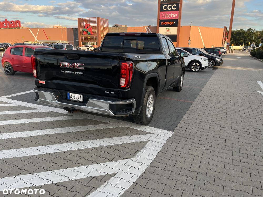 GMC Sierra - 8