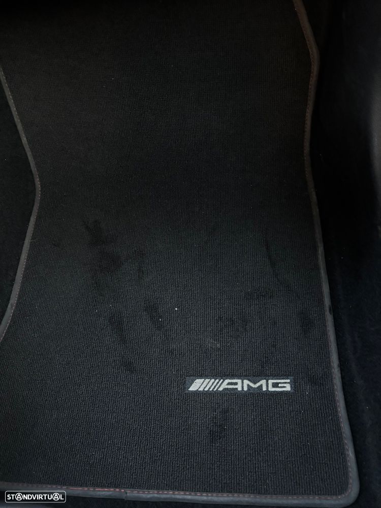 Mercedes-Benz A 180 d AMG Line - 18