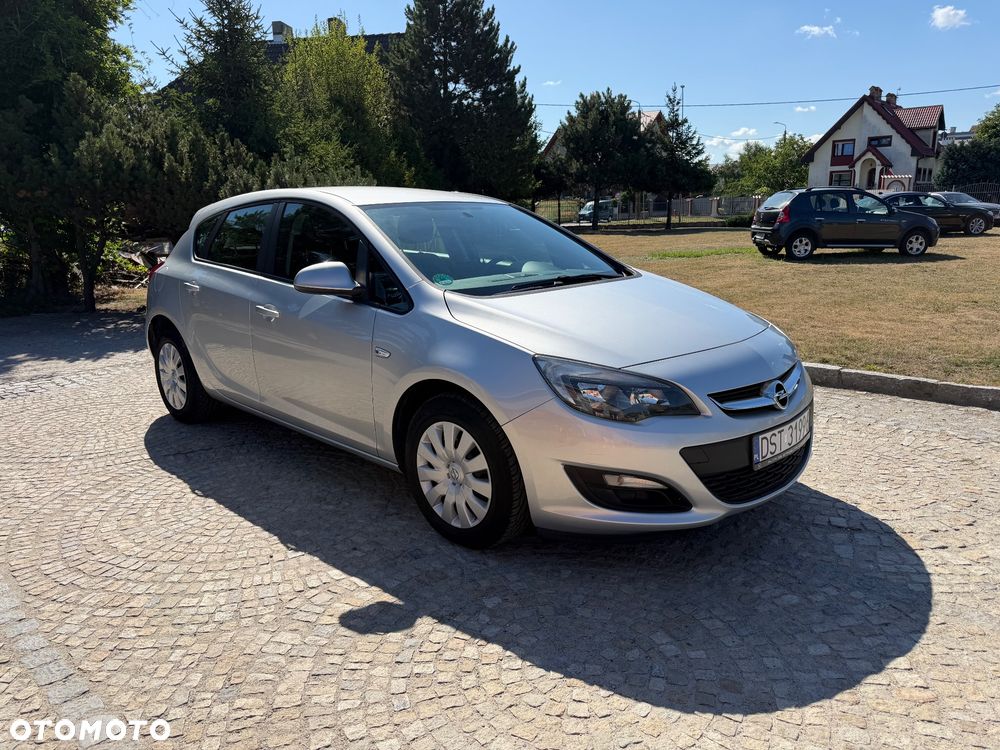 Opel Astra 1.4 Turbo - 5