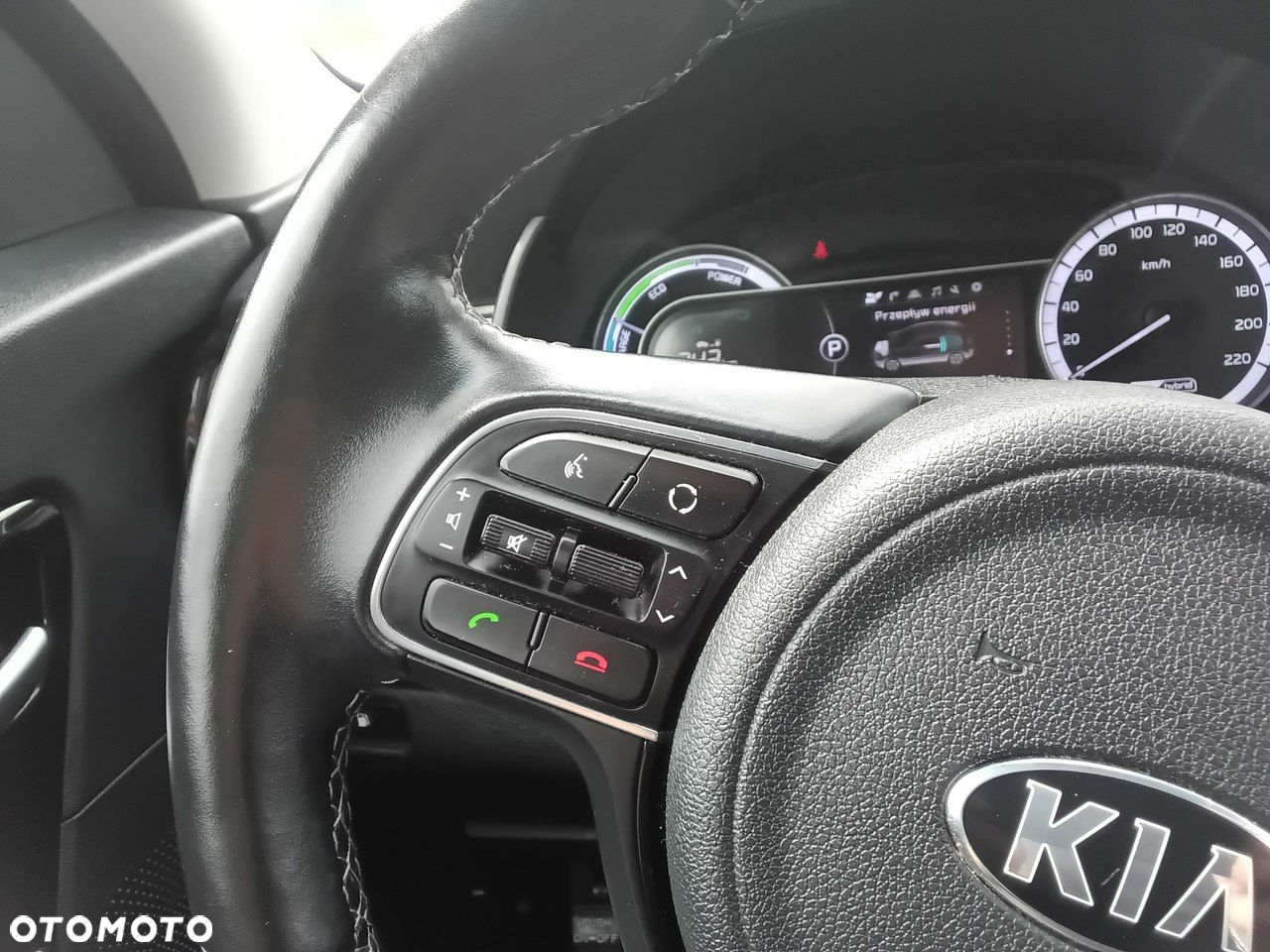 Kia Niro 1.6 GDI Hybrid Business Line - 24