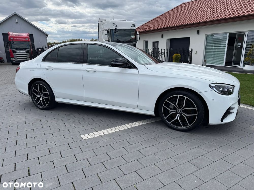 Mercedes-Benz Klasa E 220 d 4-Matic AMG - 6