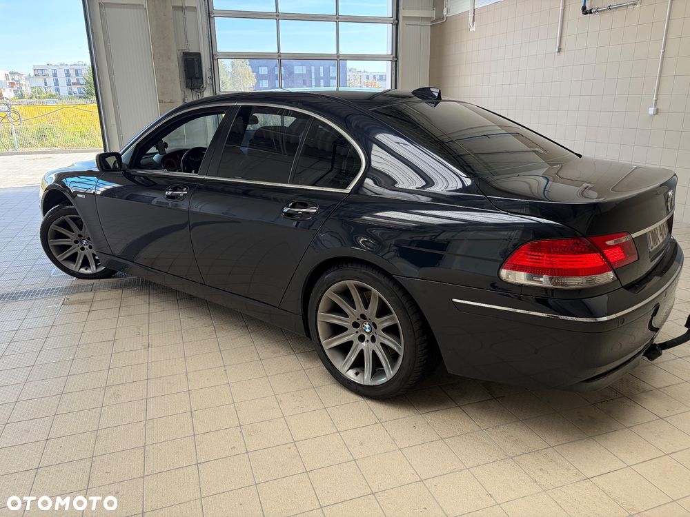 BMW Seria 7 - 5