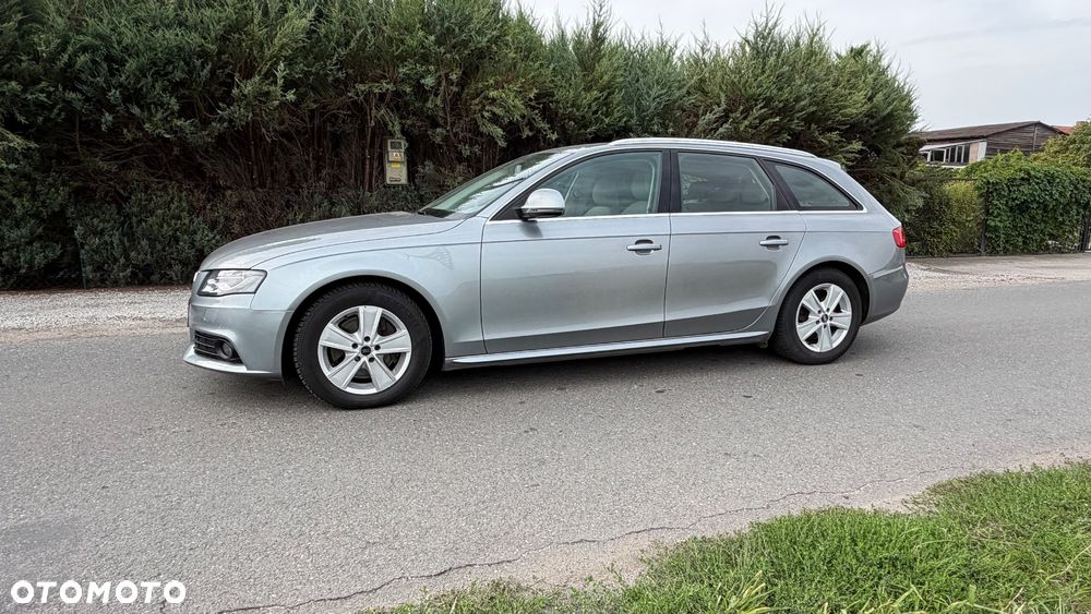 Audi A4 Avant 3.0 TDI DPF quattro S tronic S line Sportpaket - 12