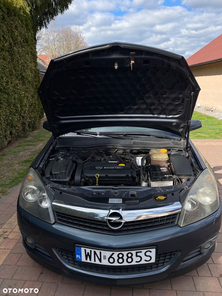 Opel Astra 1.6 Cosmo - 9